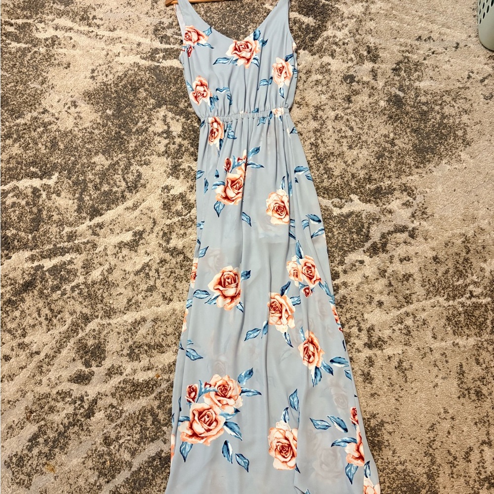 Show Me Your MuMu Blue Floral Print Maxi Dress. Bridesmaid only worn once